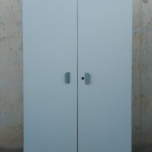 Armario de oficina color gris 198cm de ocasiรณn en cabauoportunitats.com