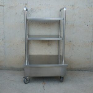 Carro inox 3 baldas 80x70cm de ocasión en cabauoportunitats.com