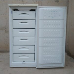 Congelador vertical EDESA 125cm de ocasión en cabauoportunitats.com