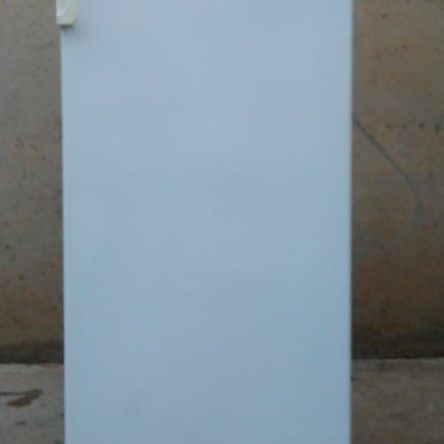 Congelador vertical EDESA 125cm de ocasión en cabauoportunitats.com