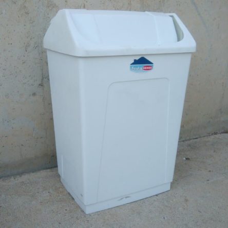 Cubo ropa sucia 41x30x63cm de ocasión en cabauoportunitats.com