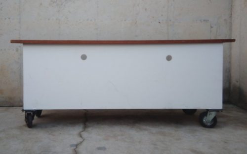Mostrador 202cm de ocasión con ruedas en cabauoportunitats.com