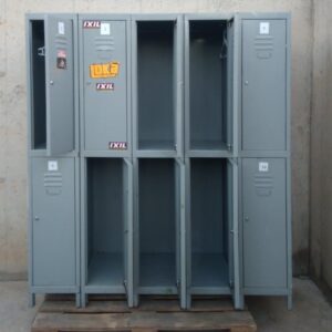 Mòdul 10 taquilles color gris 151cm d'ocasió a cabauoportunitats.com Balaguer - Lleida - Catalunya