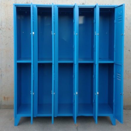 Módulo 10 taquillas azules 150x50x185cm de ocasión  en cabauoportunitats.com