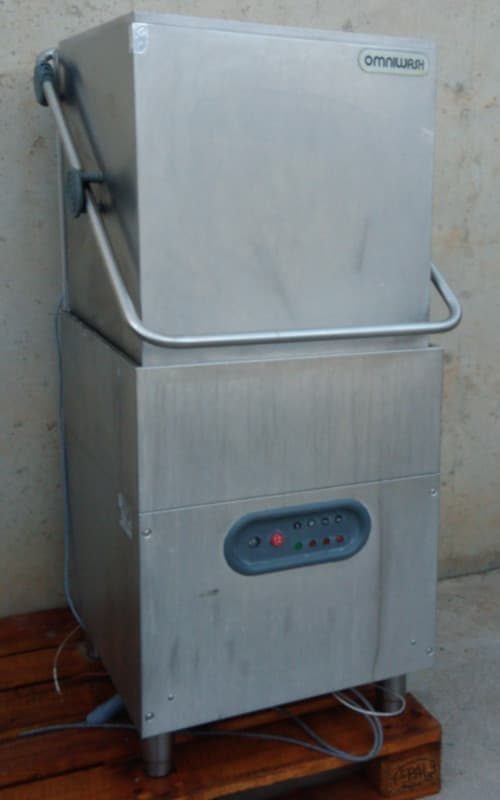 Lavavajillas cúpula OMNIWASH de ocasión en cabauoportunitats.com