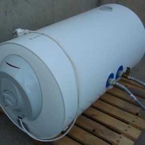 Termo horitzontal ARISTON 95 litres d'ocasió a cabauoportunitats.com Balaguer - Lleida - Catalunya