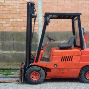 Carretilla elevadora LINDE H25 ruedas macizadas de ocasión en cabauoportunitats.com