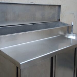 Pizzero con lavamanos 134x70cm de ocasión en cabauoportunitats.com