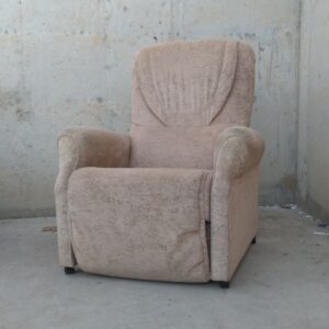 Sillรณn reclinable beige ( 2 uds ) de segunda mano en cabauoportunitats.com