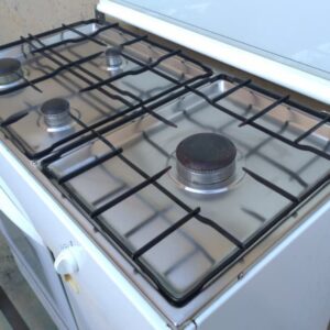 Hornillo BALAY 4 fuegos + horno de ocasión en cabauoportunitats.com