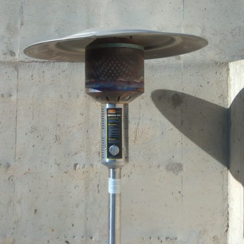 Estufas de butano para terraza de bar de ocasión en cabauoportunitats.com