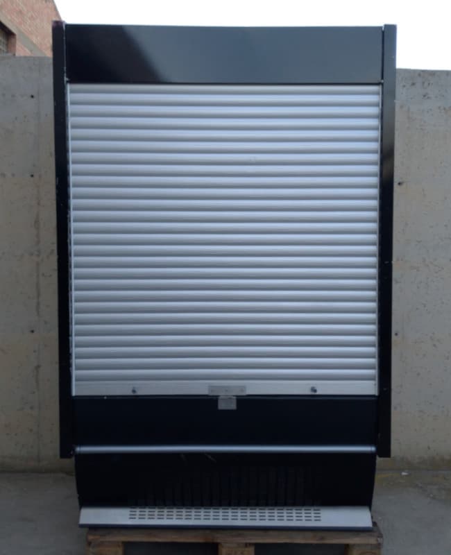 Frigorífico expositor autoservicio 130x80cm de ocasión en cabauoportunitats.com