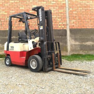 Carretilla elevadora NISSAN 15 1500kg de ocasión en cabauoportunitats.com