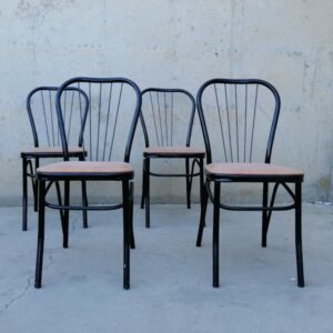 Silla metálica negra 85cm de segunda mano en cabauoportunitats.com