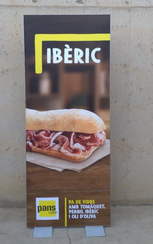 Expositor de aluminio de 80x4x202cm de ocasión en cabauoportunitats.com