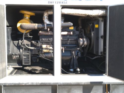 Grup electrogen HYUNDAI 106 KVA de segona mà a cabauoportunitats.com Balaguer - Lleida - Catalunya