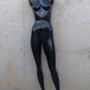 Maniquí femení 166cm d'ocasió a cabauoportunitats.com Balaguer - Lleida - Catalunya
