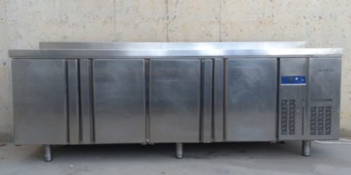 Frigorífico bajomostrador INFRICO 245cm de ocasión en cabauoportunitats.com