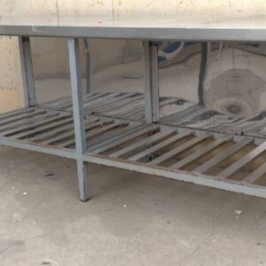 Mesa inox 235cm de segunda mano en cabauoportunitats.com