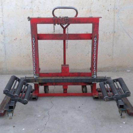 Grúa desmontaje y transporte de ruedas maquinaria de segunda mano en cabauoportunitats.com