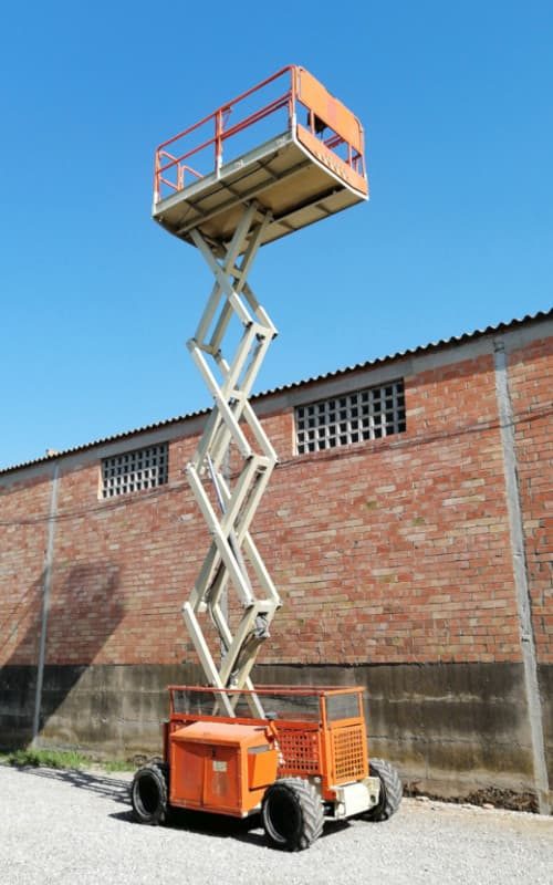 Plataforma elevadora JLG 260-MRT de segunda mano en cabauoportunitats.com