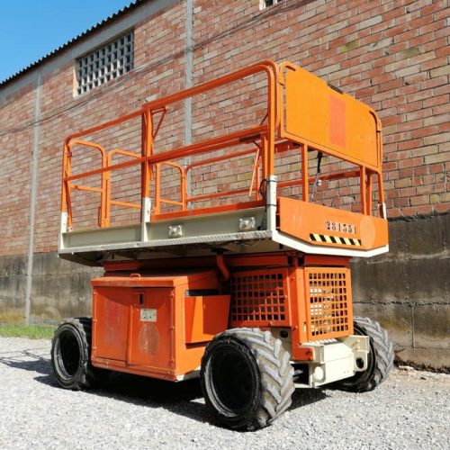 Plataforma elevadora JLG 260-MRT de segunda mano en cabauoportunitats.com