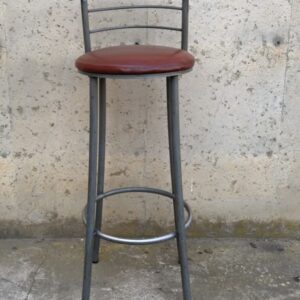 Taburete gris con respaldo (  2 uds) de segunda mano en cabauoportunitats.com