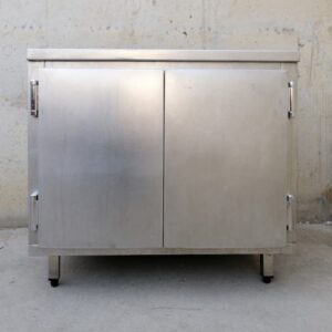 Armari inox amb taula treball 100x70cm de segona mà a cabauoportunitats.com Balaguer - Lleida - Catalunya
