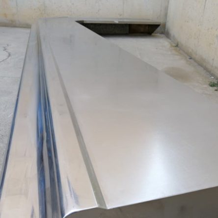 Barra de bar en L 396cm de segunda mano en cabauoportunitats.com