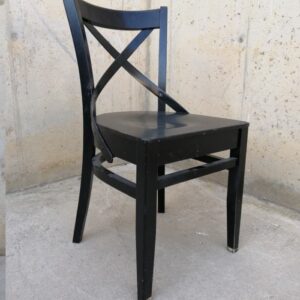 Silla de diseño contemporáneo de segunda mano en cabuaoportunitats.com
