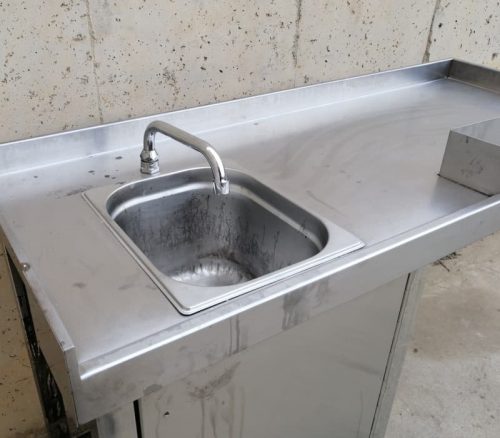 Pica amb potes d'acer inoxidable de segona mà a cabauoportunitats.com Balaguer - Lleida - Catalunya