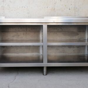 Mesa de acero inoxidable de 180x70cm de segunda mano en cabauoportunitats.com