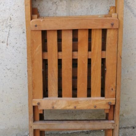 Cadira plegable de segona mà a cabauoportunitats.com Balaguer - Lleida - Catalunya