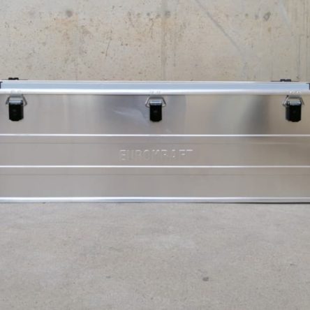 Caja de aluminio 117x40x40cm nueva en cabauoportunitats.com