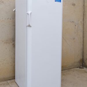 Congelador vertical de segona mà INDESIT en molt bon estat a cabauoportunitats.com Balaguer - Lleida - Catalunya