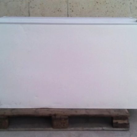 Botellero de 2 puertas 150cm de segunda mano en cabauoportunitats.com
