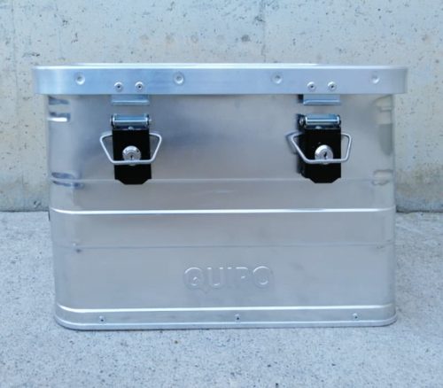 Caja de aluminio 43x33cm de segunda mano en cabauoportunitats.com