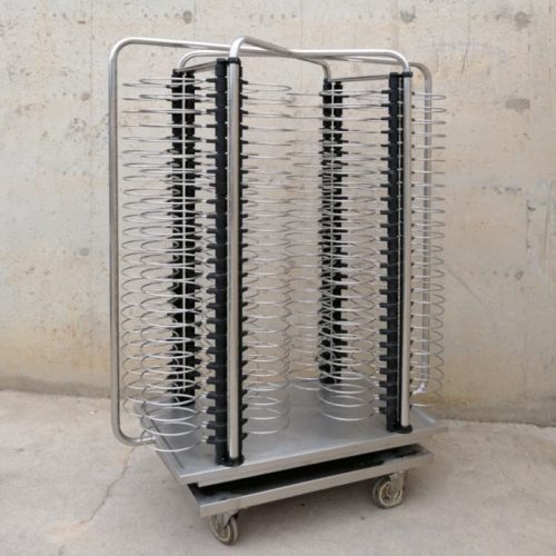 Carro platero de 200 platos de segunda mano en cabauoportunitats.com