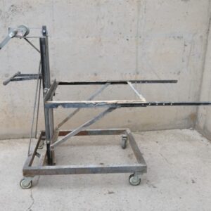 Carro de pintura de segona mà amb elevador a cabauoportunitats.com Balaguer - Lleida - Catalunya