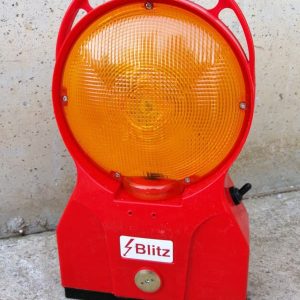 Balisa de senyalització nova a cabauoportunitats.com Balaguer - Lleida - Catalunya
