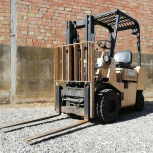 Carretilla elevadora HYSTER 1500kg de segunda mano en cabauoportunitats.com