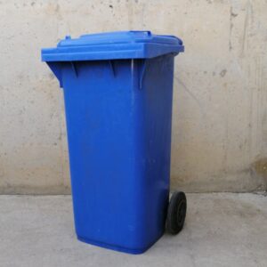 Contenedor 120 litros de segunda mano en cabauoportunitats.com