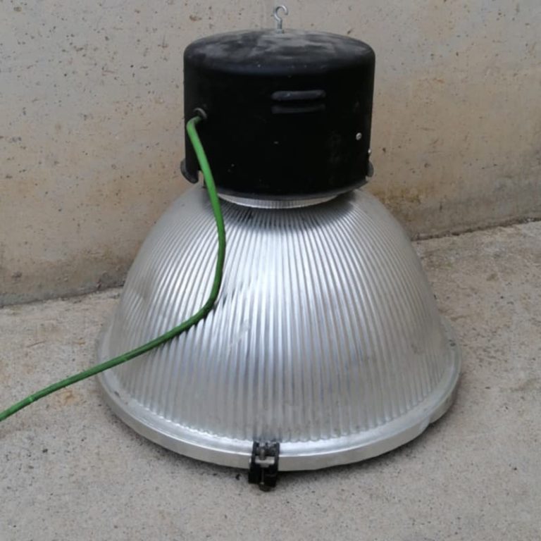 Lámpara para nave industrial 45x45cm Cabau Oportunitats