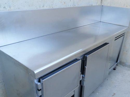 Taula de treball amb sotamostrador de segona mà a cabauoportunitats.com Balaguer - Lleida - Catalunya