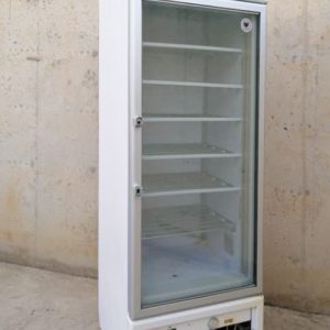 Congelador puerta cristal ISA TORNADO 400 litros de seguna mano en cabauoportunitats.com