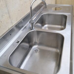 Pica de paret amb potes i pedal de segona mà a cabauoportunitats.com Balaguer - Lleida - Catalunya