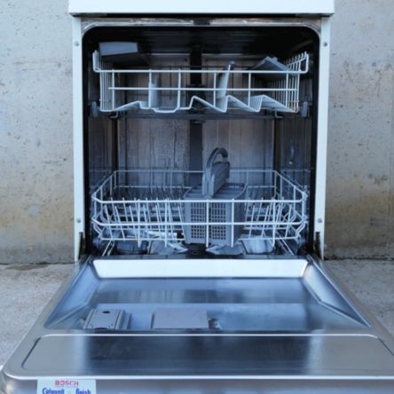 Lavavajillas BOSCH de segunda mano en cabauoportunitats.com Balaguer - Lleida - Catalunya