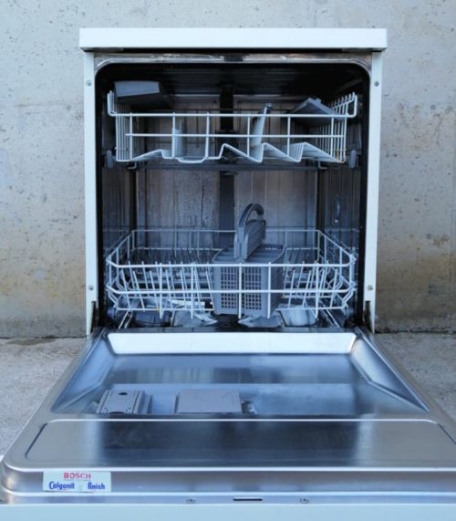 Lavavajillas BOSCH de segunda mano en cabauoportunitats.com Balaguer - Lleida - Catalunya