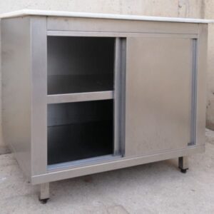 Taula de treball d'acer inoxidable de segona mà a cabauoportunitats.com Balaguer - Lleida - Catalunya