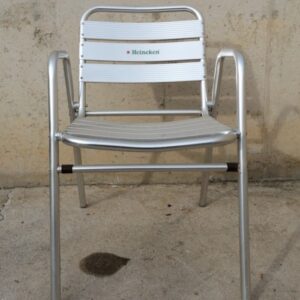 Cadira d'alumini per a terrassa de segona mà a cabauoportunitats.com Balaguer - Lleida - Catalunya